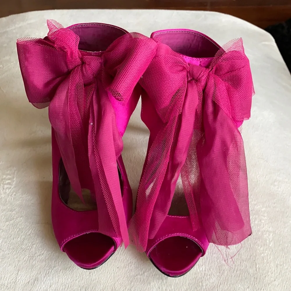 Gorgeous hot pink Mix No 6 heels with tulle bow detail, size 7.5 - Picture 1 of 7